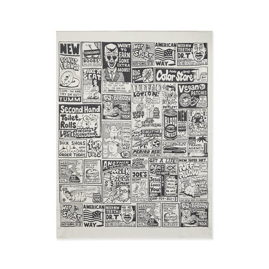 POLAR SKATE - Picnic Blanket Newspaper