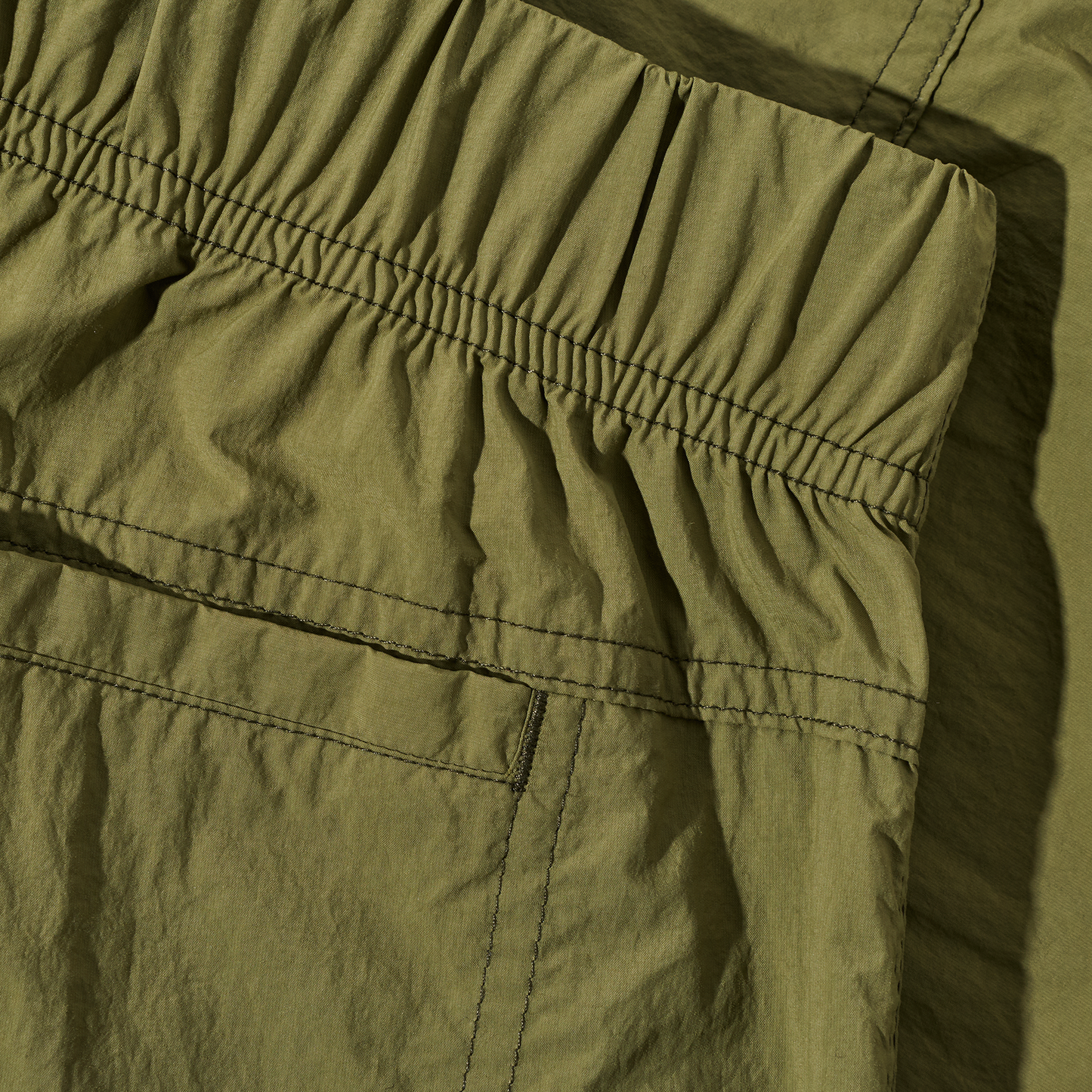 POLAR SKATE - Hike Shorts Army Green