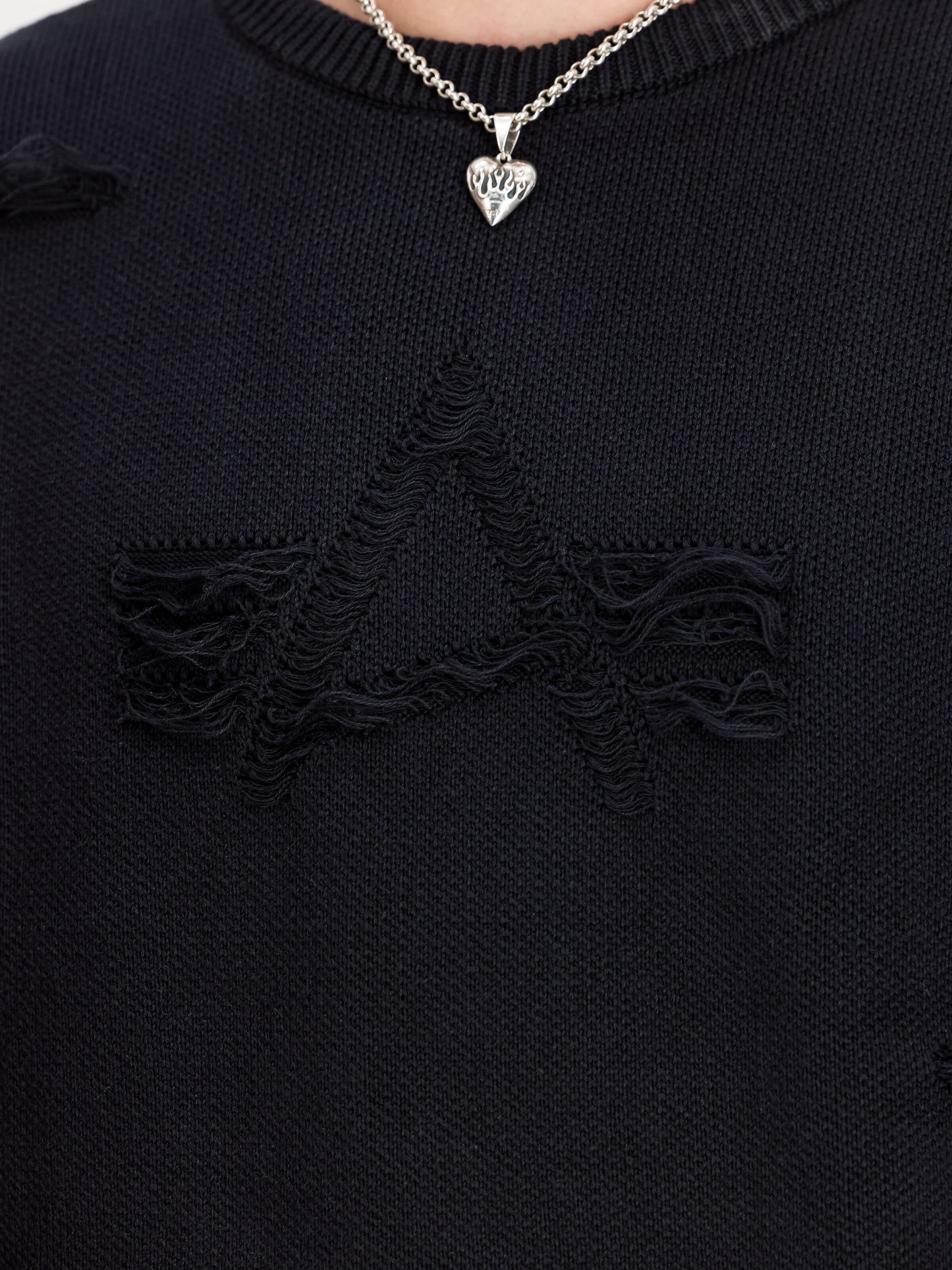 ALPHA INDUSTRIES - Distressed Logo Pullover Black
