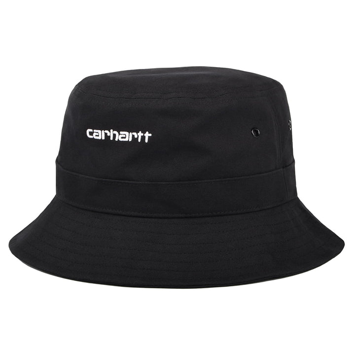 Lo Script Bucket Hat Black è un cappello destrutturato a quattro pannelli realizzato in tela di cotone spazzolato. Con fodera per maggior comfort. Presenta logo ricamato sul davanti.