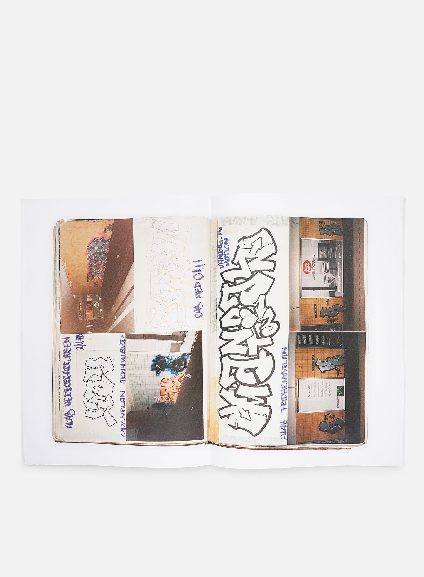 Akay Blackbook 1986-1990 - Graff Books