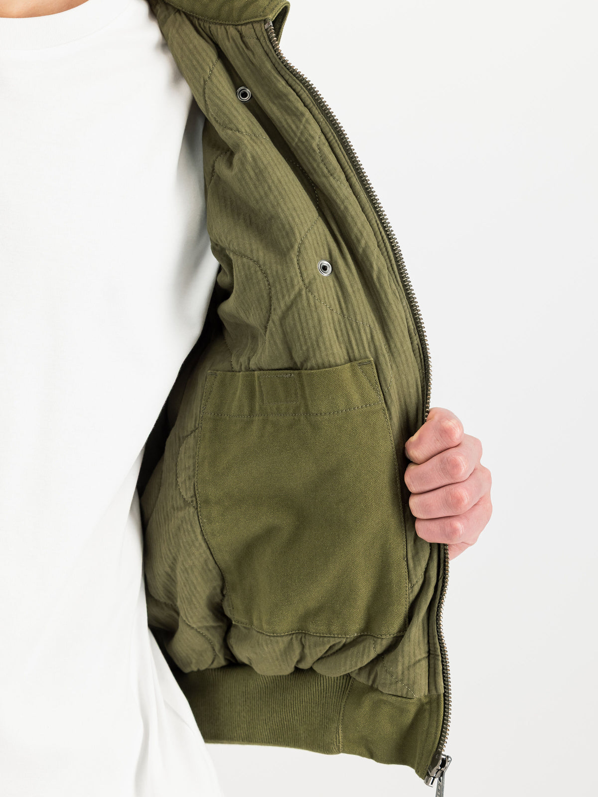 ALPHA INDUSTRIES - CWU-45/P D-Tec Hood Bomber Jacket