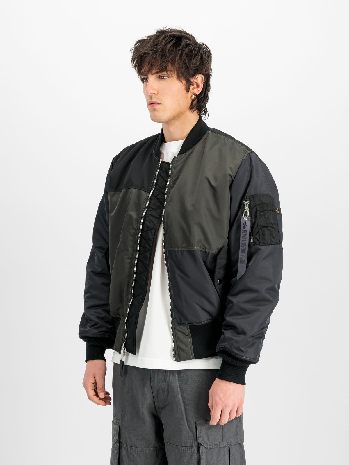 ALPHA INDUSTRIES - MA-1 Tricolor Bomber Jacket Black