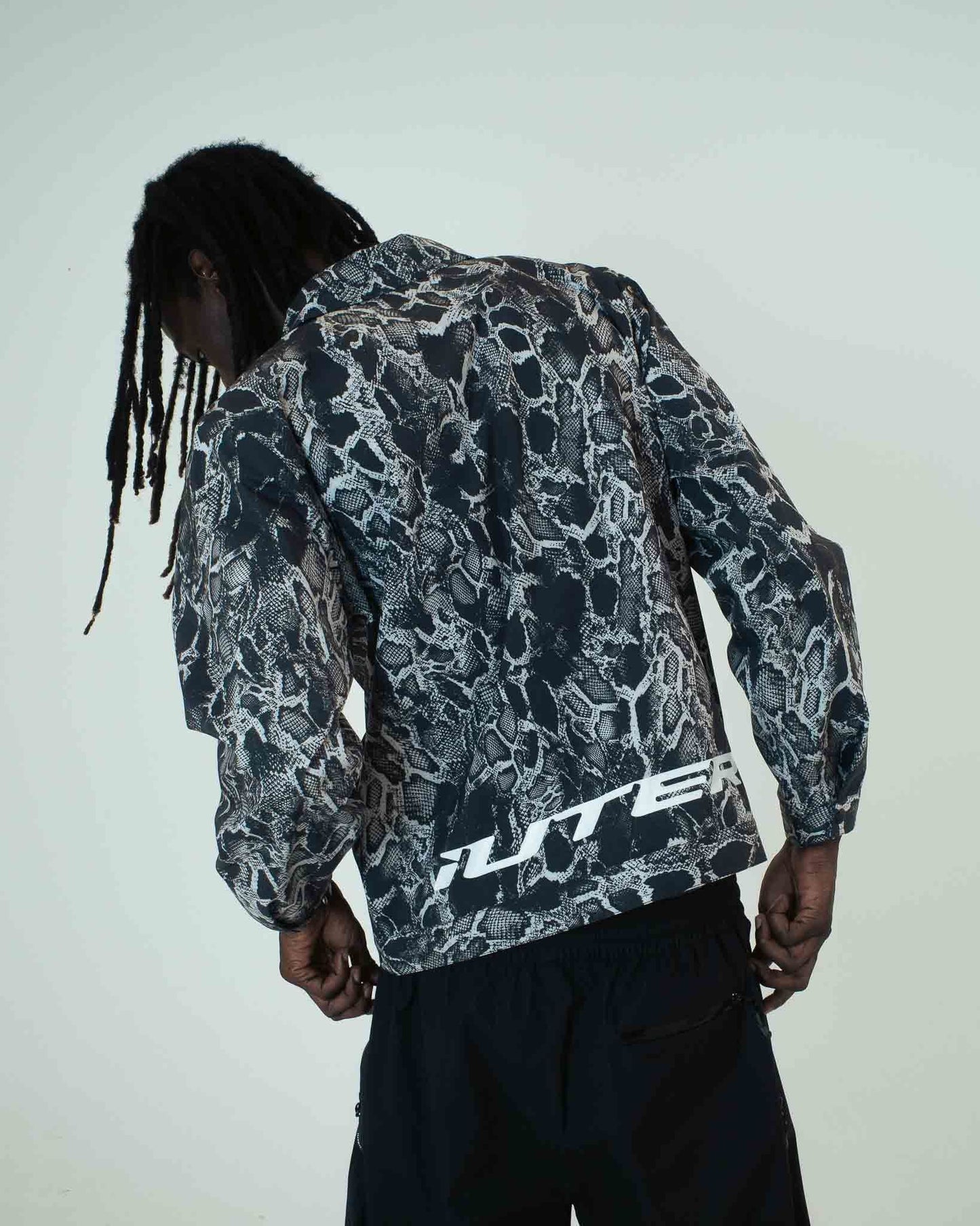 IUTER - Ally Taped Jacket Snakeskin