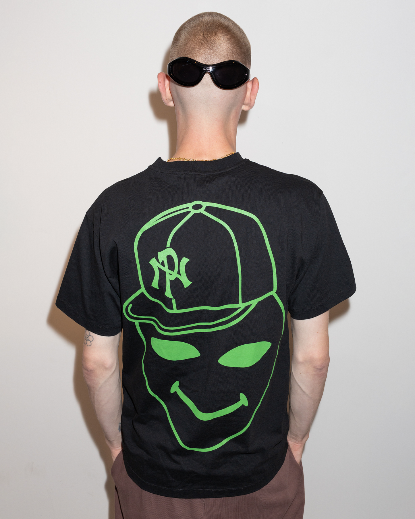 NO PROBLEMO - Alien Dude T-Shirt Black
