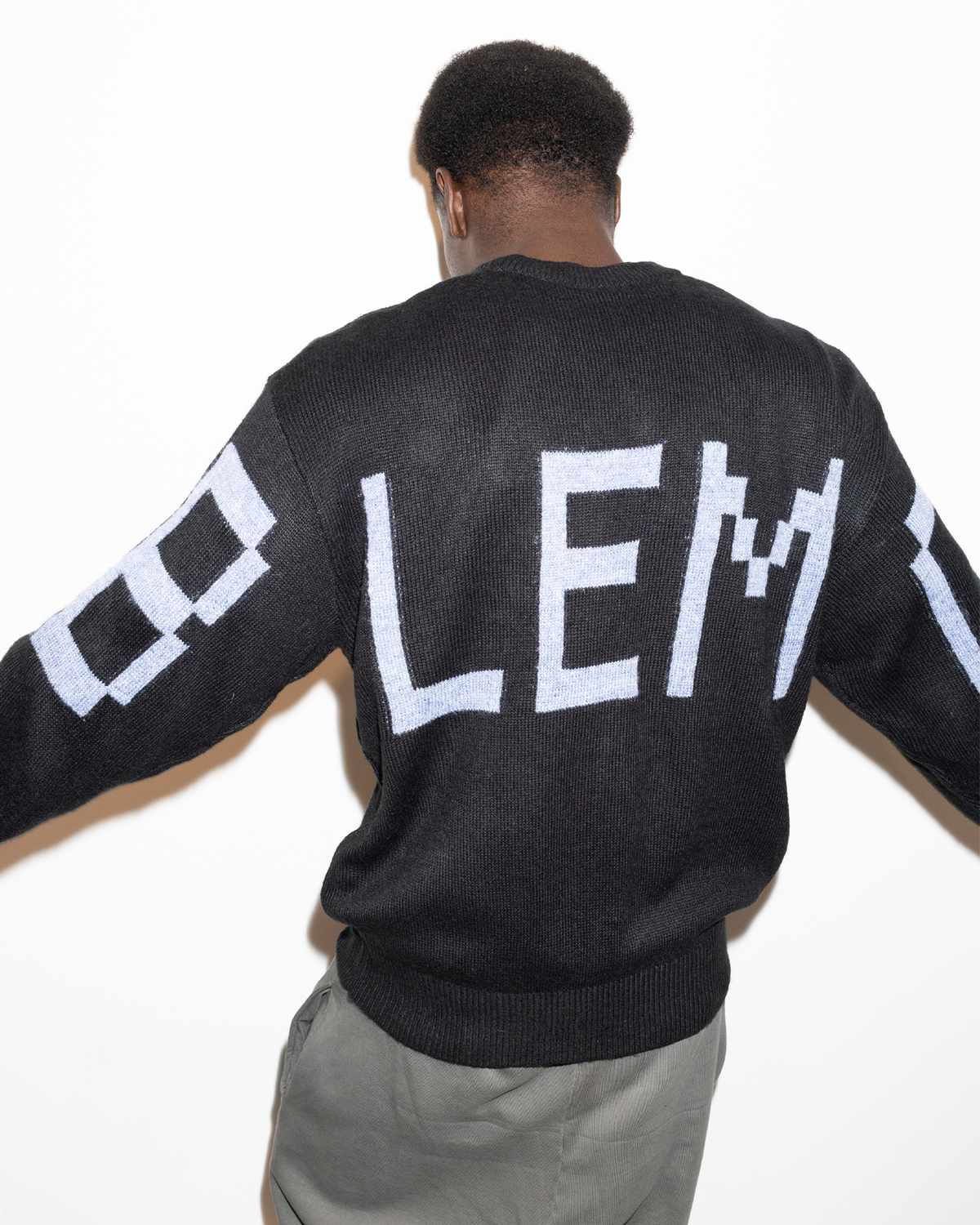 NO PROBLEMO - Gradient Knit Jumper Black