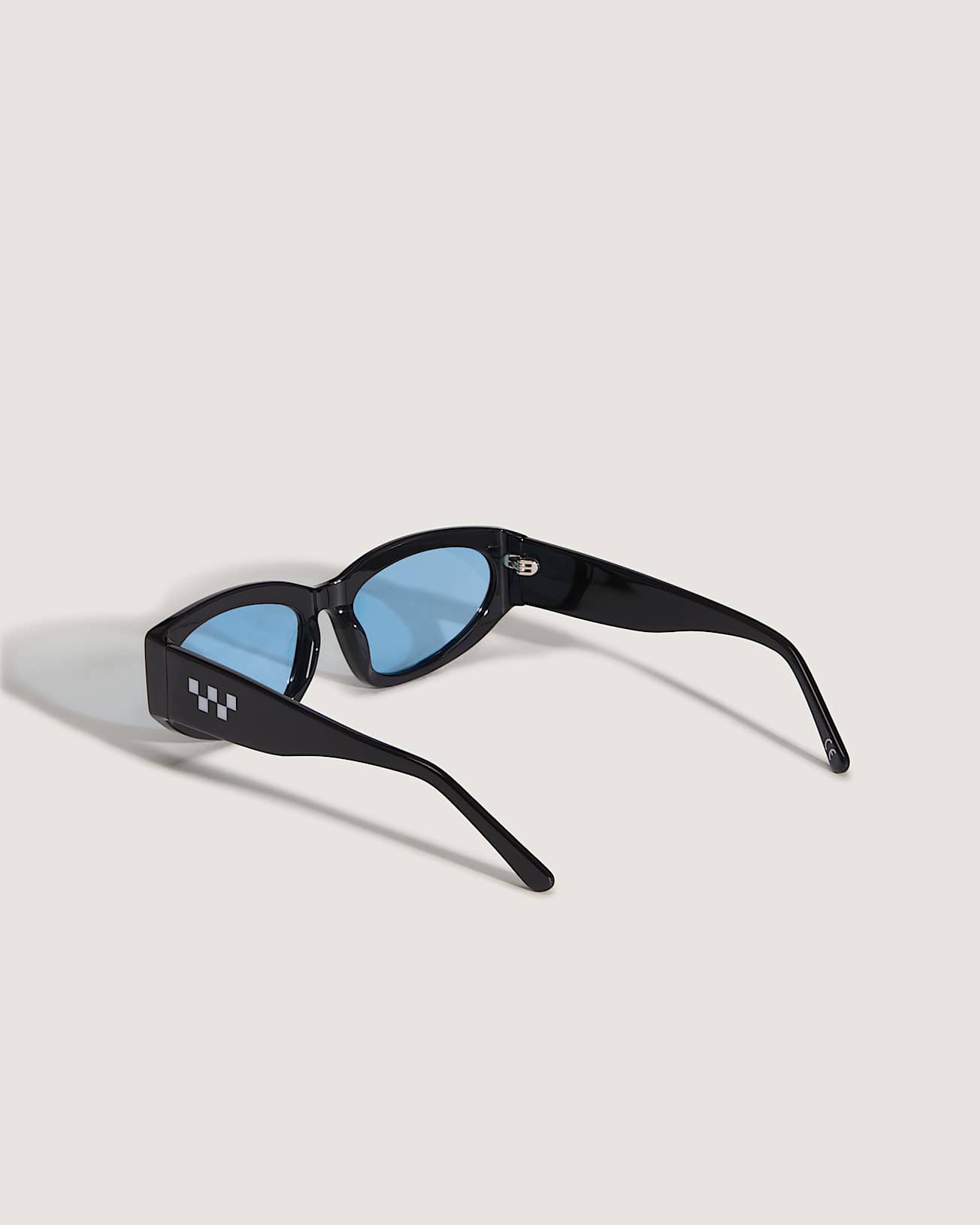 VANS - Premium Uniform Sunglasses Black