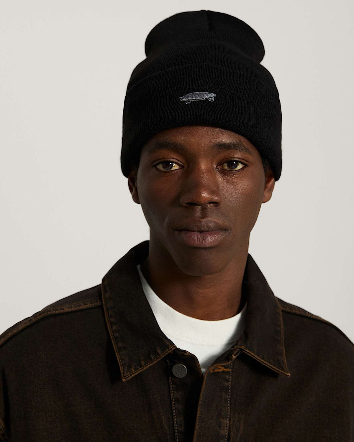 VANS - Salton Tall Cuff Beanie Black