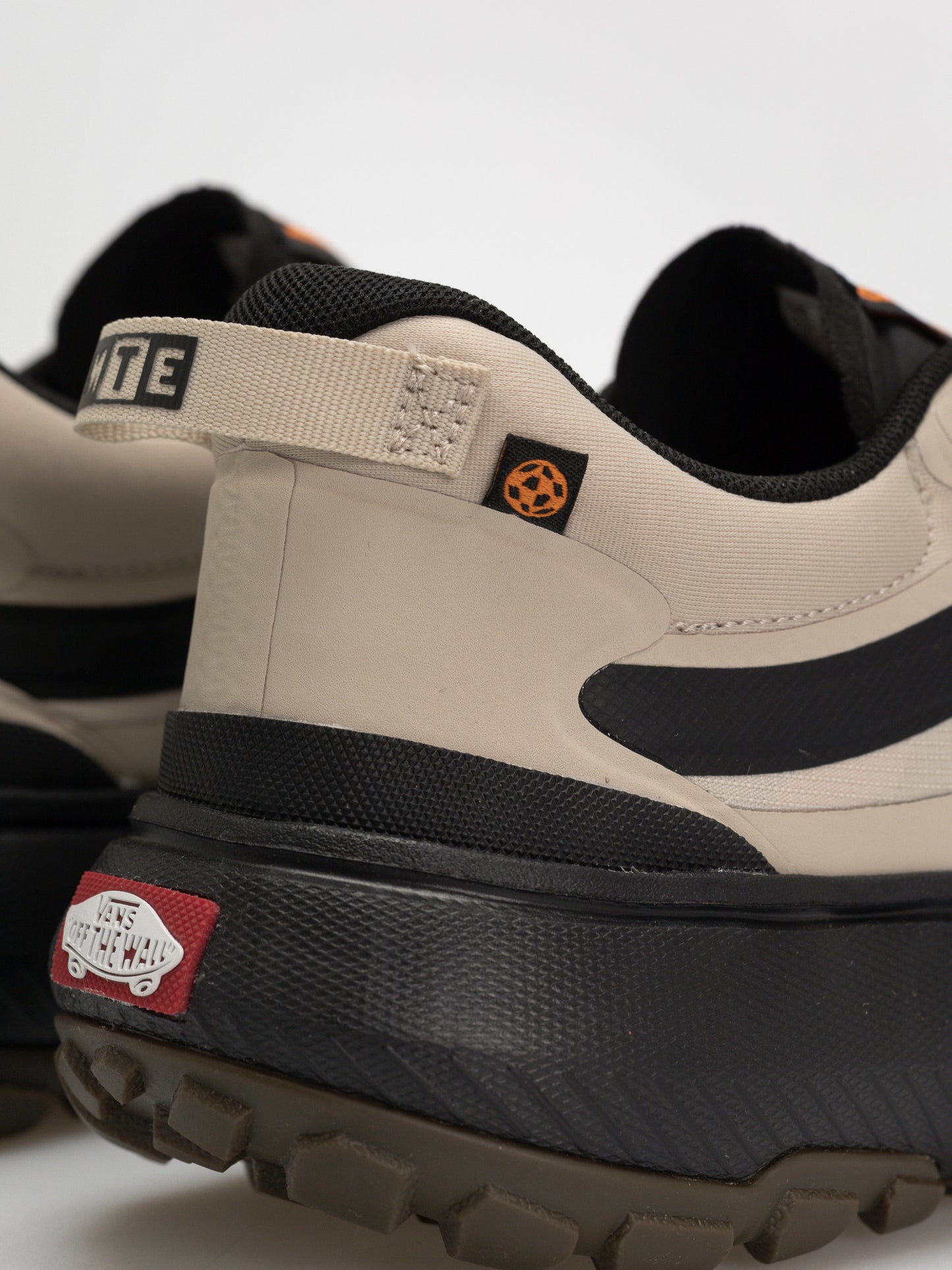 VANS - MTE Crosspath Light Brown