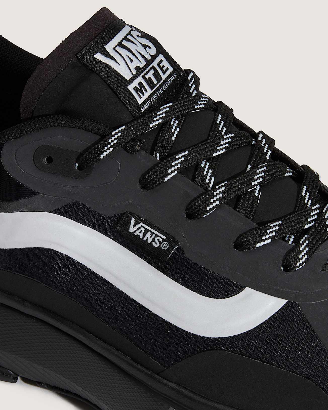 VANS - MTE Crosspath Reflective Black